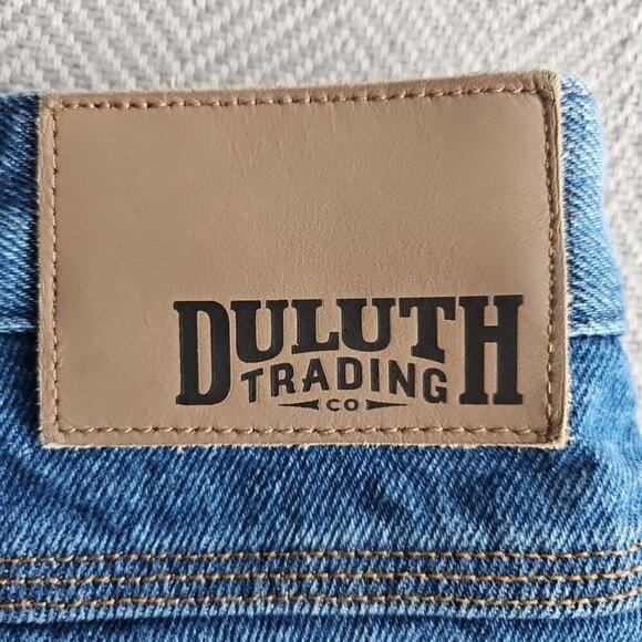 Duluth Trading Co. Jeans Men's 42 X 30 Medium Wash 85058 Heavy Duty Denim - Picture 7 of 16